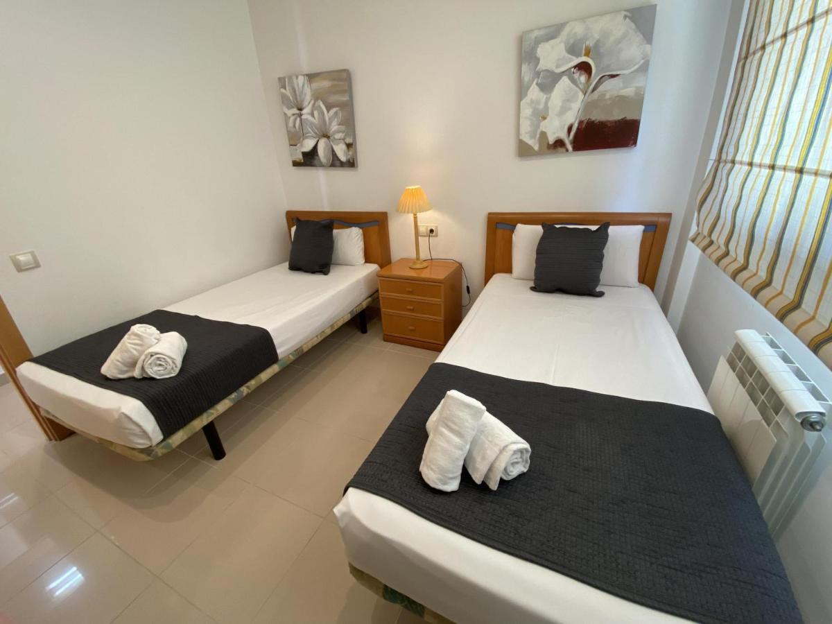 For A Stay Les Ones Salou Esterno foto
