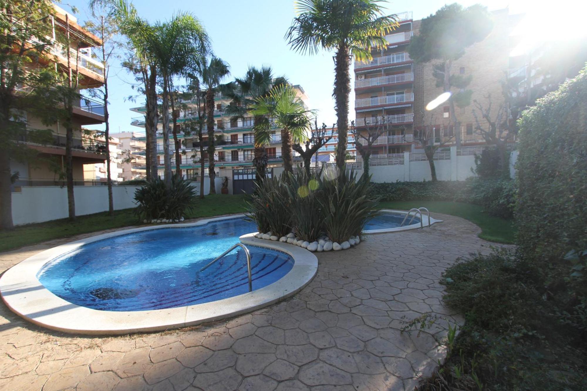 For A Stay Les Ones Salou Esterno foto